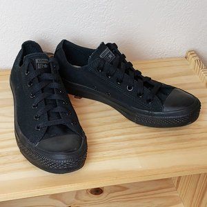 Converse all-black low top Chuck Taylors 8.5 womens